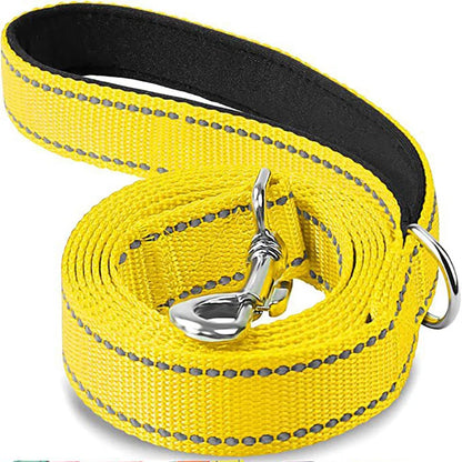 Reflective Dog Lead – Durable, Comfortable & Safe for Night Walks